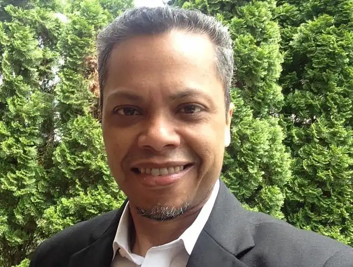 Dr. Steven C. Lindo